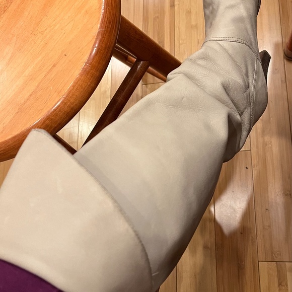 Zodiac Boots - Picture 6 of 14